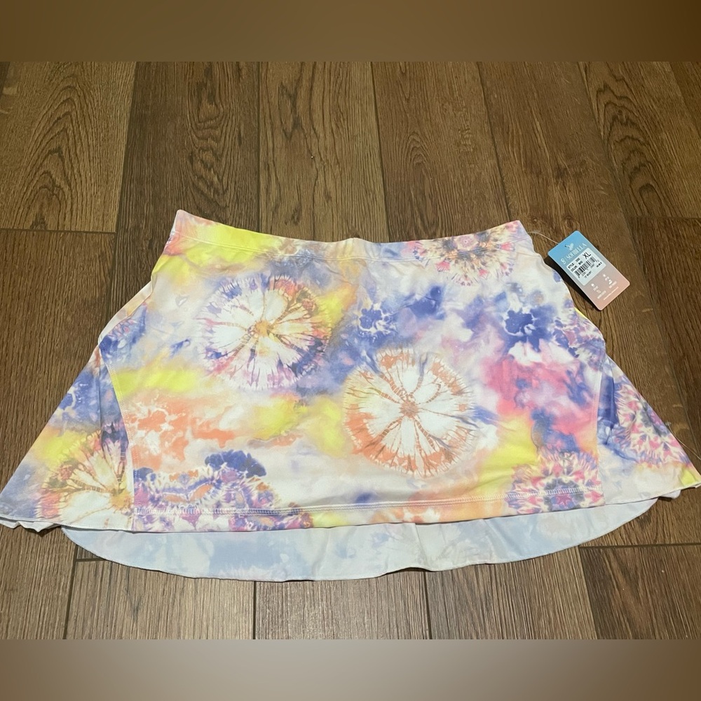 SofiBella Tennis Golf Tie-Dye Active Skort